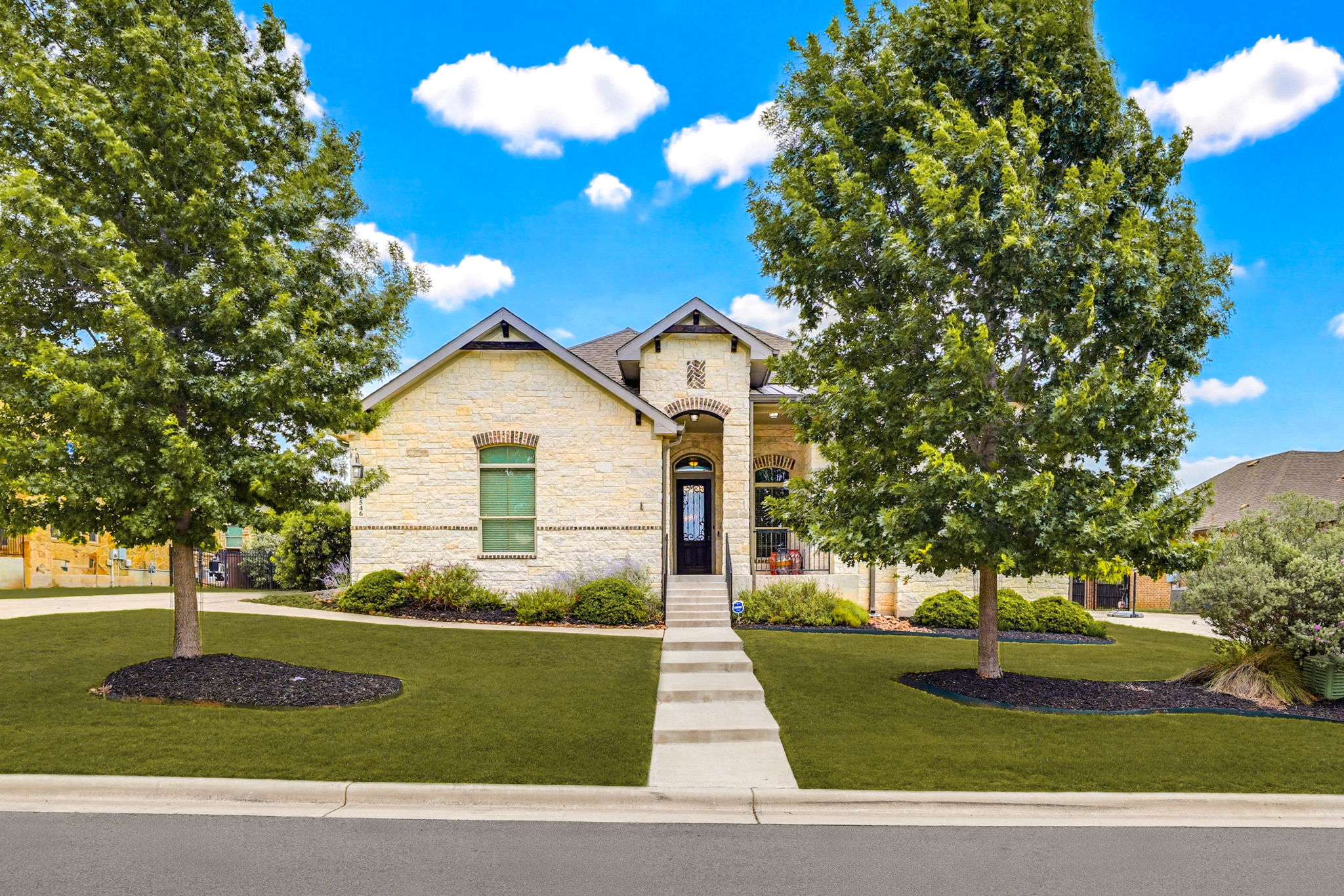6122 Rickey Dr